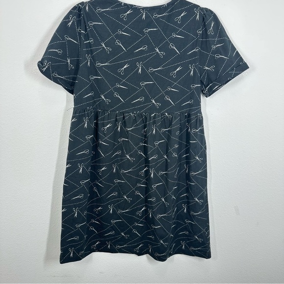 Modcloth Women's Size Small Dark Grey Scissors Graphic Print V Neck Mini Dress - Picture 6 of 6